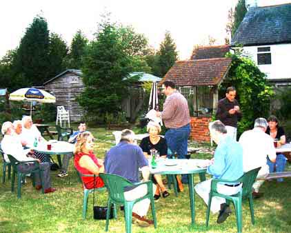 Simon's Quiz at The White Horse Maplehurst